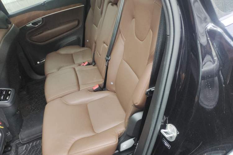 Used Volvo XC90 2023 B6 Zhiyi Luxury Edition 7-Seater Left Rear Seat