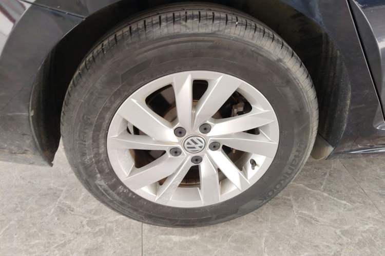 Used Volkswagen Passat 2020 Revised Version 280TSI Business Edition China VI Standard
