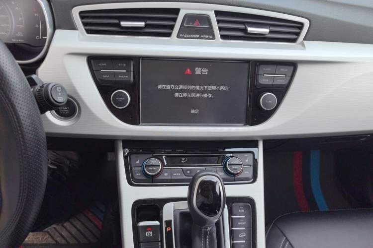 Used Geely Auto Emgrand X7 Sport 2018 1.8TD Automatic Two-Wheel Drive Smart Connect 4G Internet Edition