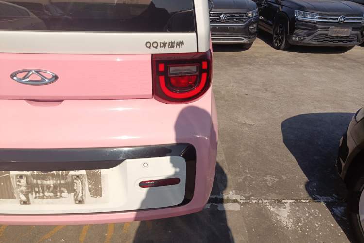 Used Chery QQ Ice Cream 2022 Taohuanxi Fragrant Peach Model
