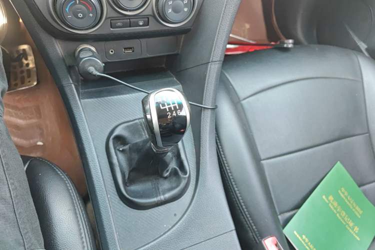 Used Haima Fumei 2014 M5 1.6L Manual Elite Model Gear Lever