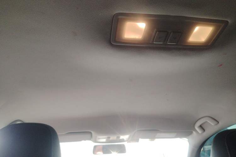 Used Volkswagen Lamando 2017 230TSI DSG Fashion Edition
