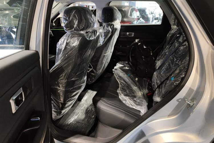 Used Chery Explore 06 C-DM 2024 Luxury Model