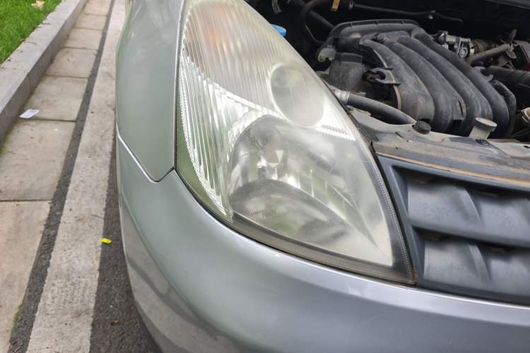 Used Nissan Livina 2008 1.6L Manual XuanNeng Model
