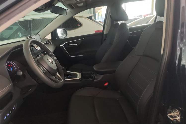 Used Toyota Wildlander 2021 Dual-Motor 2.5L E-CVT Four-Wheel Drive Luxury Edition