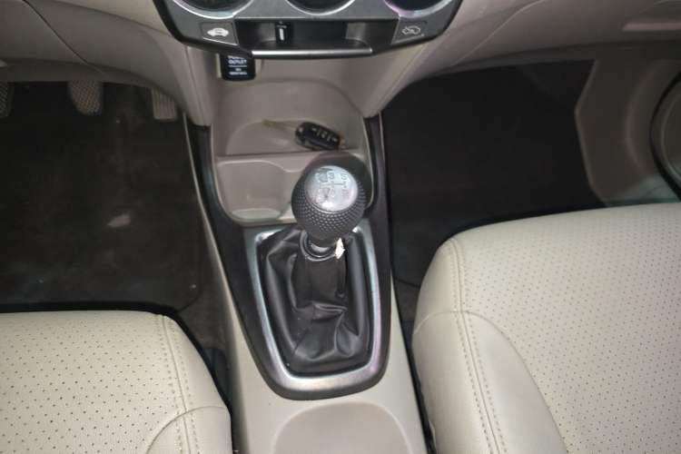 Used Honda City Classic 2012 1.5L manual Comfort version