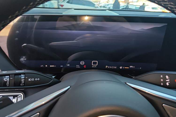 Used Buick Envision 2026 Model Equinox Plus 28T Two-Wheel-Drive Platinum Edition
