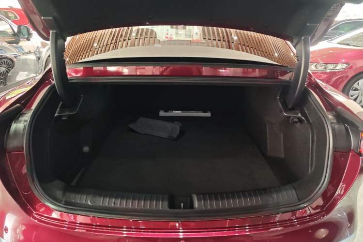 Used Chery Fulwin A9L 2025 Model, Four-Wheel Drive High-Energy Peak Edition Trunk