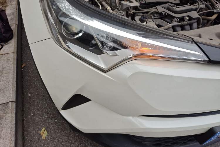 Used Toyota C-HR 2018 2.0L Leading Edition China VI