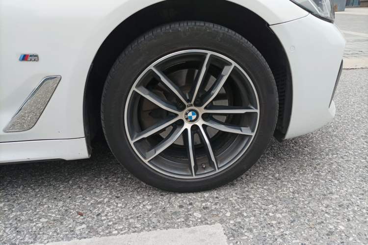 Used BMW 5 Series 2021 525Li M Sport Package