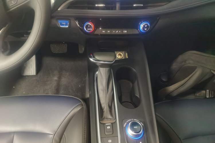 Used Buick Velite 6 2022 Plug-in Hybrid Connected & Shared Model