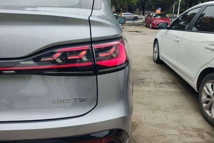 Used Volkswagen Tiguan X 2023 Revised Version 330TSI Two-Wheel-Drive Flagship Edition
