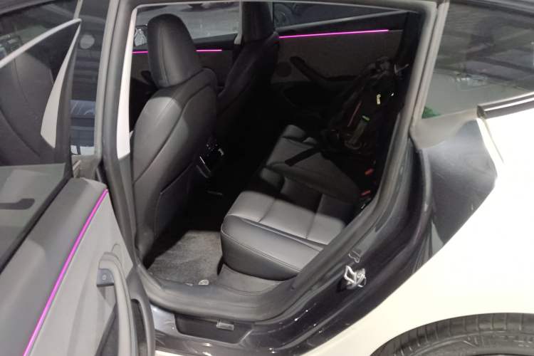 Used Tesla Model 3 2025 Rear-Wheel-Drive Version