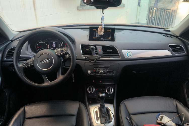 Used Audi Q3 2015 35 TFSI Comfort Model