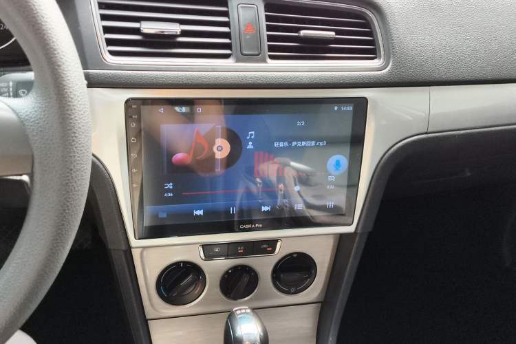 Used Volkswagen Lavida 2013 Revised Version 1.4 TSI DSG Comfort Edition Audio And AC Panel