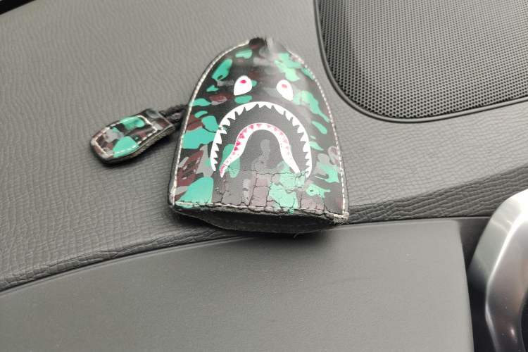 Used Volvo XC60 2017 T5 AWD Personalized Sport Upgrade Edition
