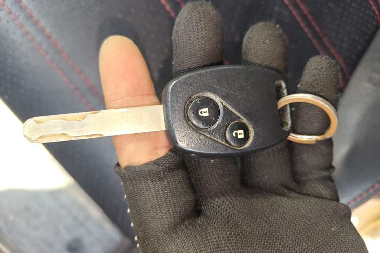 Used Honda Fit 2011 1.3L automatic comfort version Vehicle Key