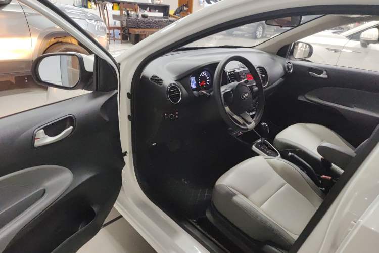 Used Kia Pegas 2017 1.4L Automatic Value Edition