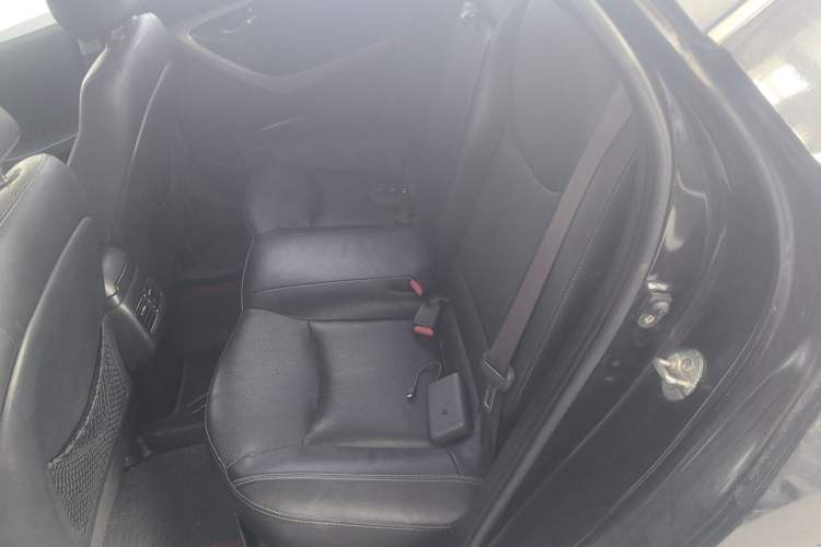 Used Hyundai Elantra (5th Generation / Langdong) 2013 1.6L Automatic Luxury Model