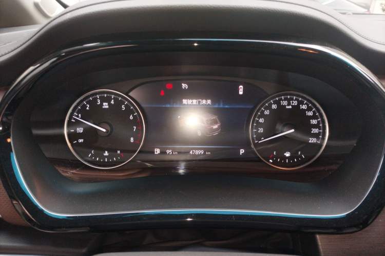 Used Buick GL8 2022 Land Executive Class 652T Prestige Model