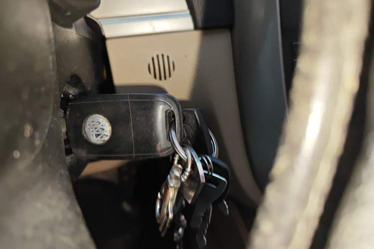 Used Buick Excelle 2011 1.6 LX-MT Vehicle Key