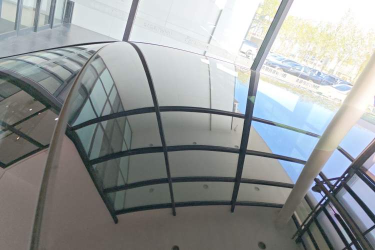 Used BMW i5 2024 eDrive 35L Prestige Luxury Package Roof