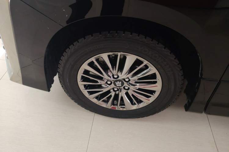 Used Toyota Vellfire 2021 Crown Dual-Engine 2.5L HV Prestige Edition Left Front Wheel Hub