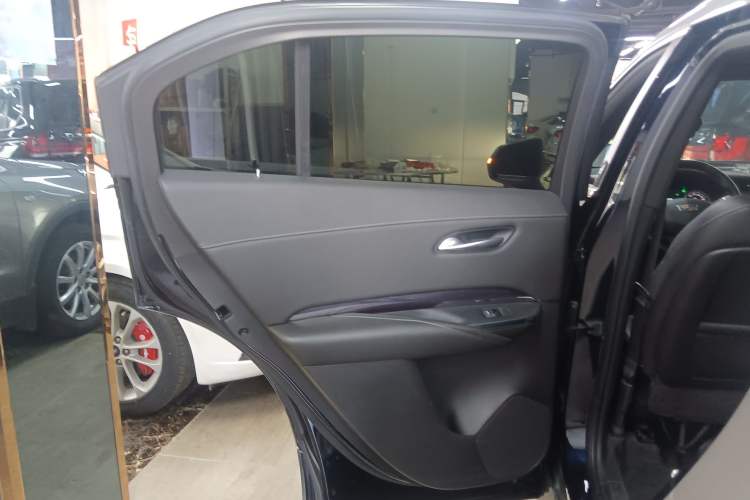 Used Cadillac XT4 2021 28T Two-Wheel Drive Tech Edition
