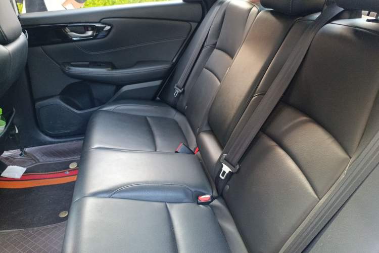 Used Honda Envix 2019 180TURBO CVT Enjoyment Edition China VI Left Rear Seat