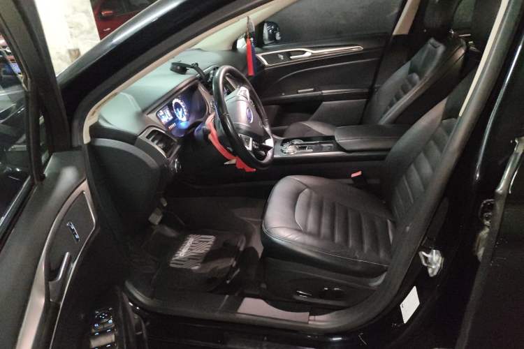 Used Ford Mondeo 2018 EcoBoost 200 Stylish Model
