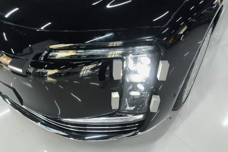 Used Hima S800 2025 Model, Range-Extended Starlight Premium Edition, 5 Seats
