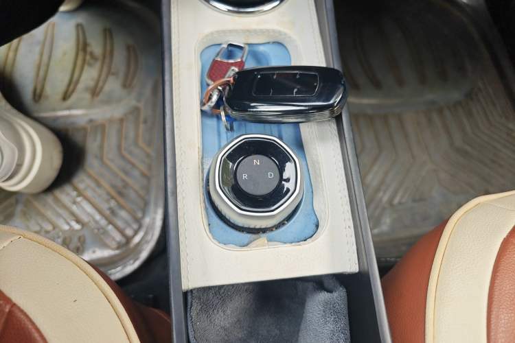 Used Geely Galaxy Panda 2024 Facelifted Panda Mini 200km Dragon Edition
