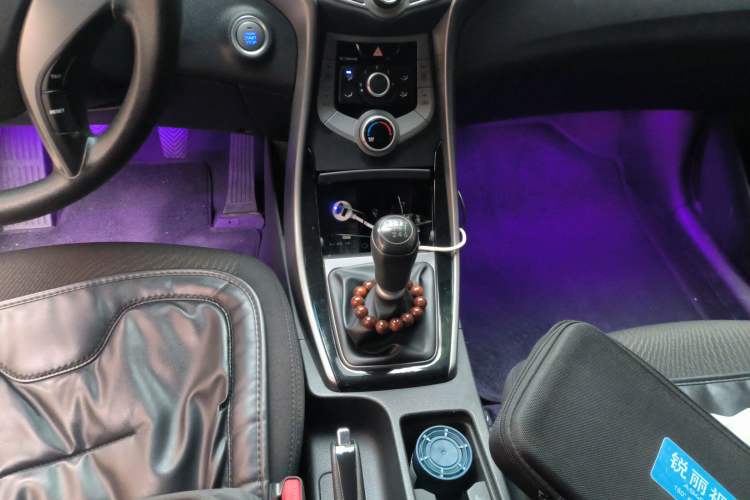 Used Hyundai Elantra (5th Generation / Langdong) 2016 1.6L Manual Luxury Model Gear Lever