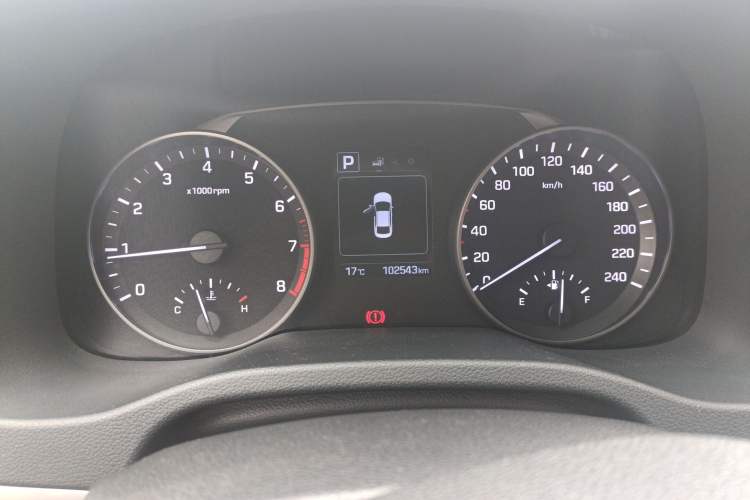 Used Hyundai Elantra (6th Generation / Lingdong) 2016 1.6L Automatic ZhiXuan · Luxury Version Instrument Cluster