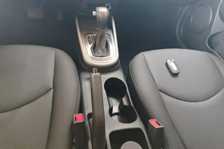 Used Kia Soul 2013 1.6L AT GL
