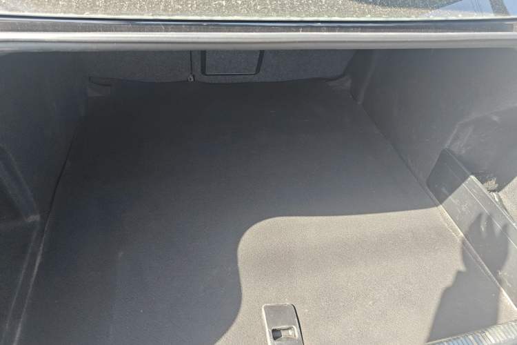 Used Volkswagen Magotan 2016 1.8TSI Smart Enjoyment Leading Model