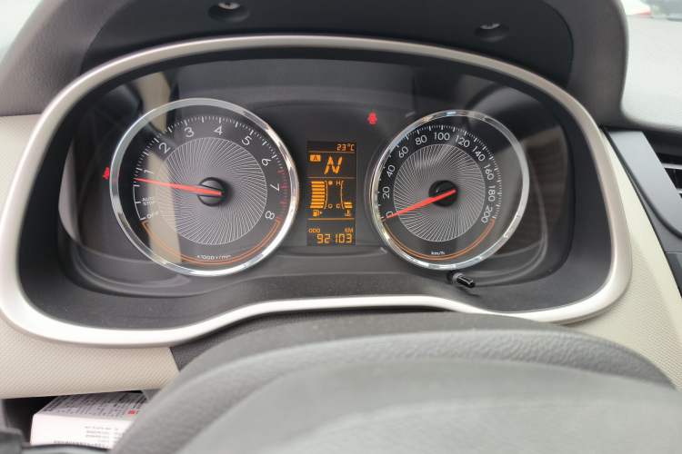 Used Chevrolet Sail 2015 Sail 3 1.3L AMT Ideal Edition Odometer Close Up