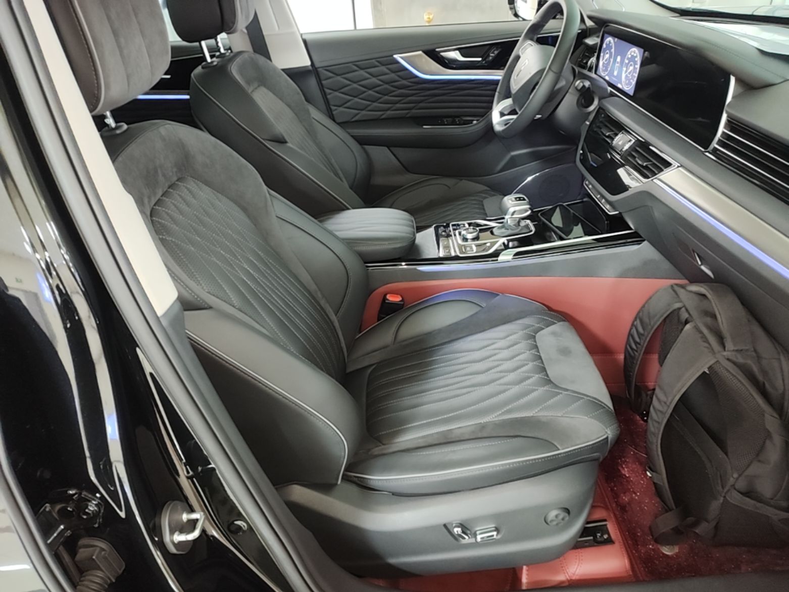 Hongqi HS5 2022 Revised Version 2.0T Smart Connect Flagship Edition — снимка 19