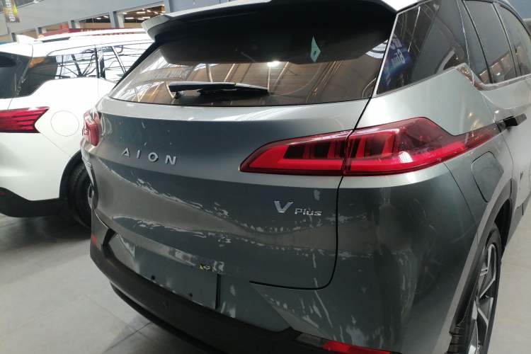 Used AION V 2024 Plus 70 Star Edition Lithium Iron Phosphate
