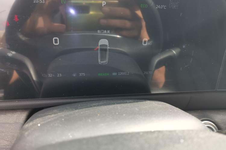 Used Landian E5 2024 Honor Edition 100KM Deluxe 7-Seater
