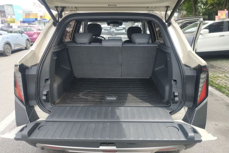 Used Dongfeng NAMMI 06 2025 471 Ultra
