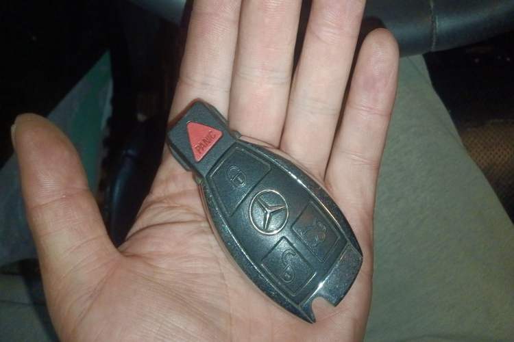 Used Mercedes-Benz GL-Class  Vehicle Key