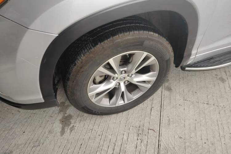 Used Toyota Highlander 2015 2.0T Two-Wheel Drive Elite Edition 7 Seats
