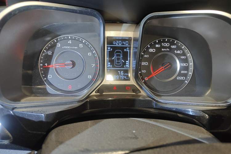 Used Zotye Domy X5 2017 Upgraded Model 1.5T Manual Luxury Version
