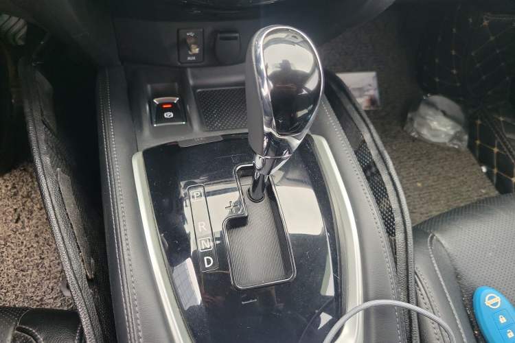 Used Nissan X-Trail 2017 2.5L CVT Luxury Edition 4WD