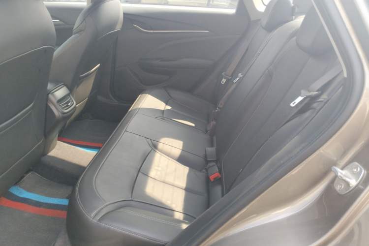 Used Buick GT 2019 18T Automatic Connected Elite Model China VI Standard Left Rear Seat