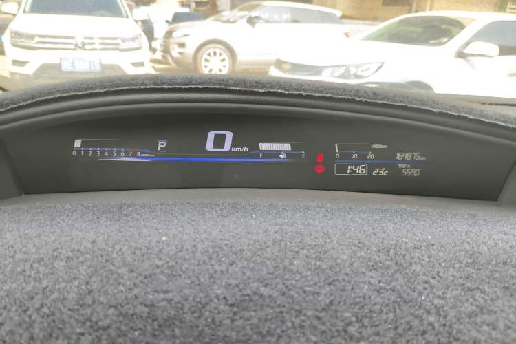 Used Honda Jade 2013 1.8L automatic Comfort version 5 seats Instrument Cluster