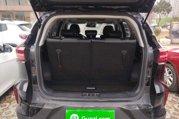 Used JETOUR X70S 2022 1.5T DCT Active Version 7-Seater
