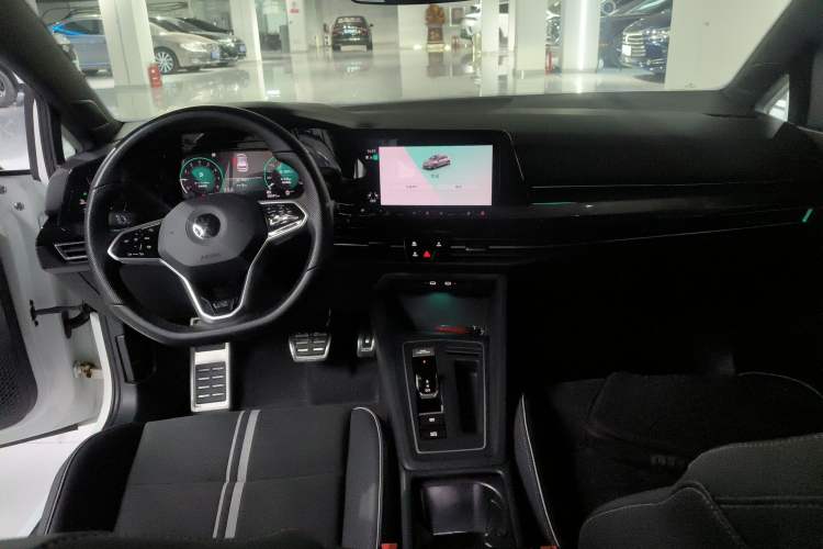 Used Volkswagen Golf 2021 280TSI DSG R-Line
