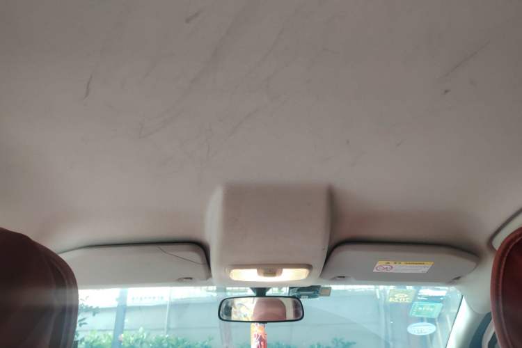 Used Ford EcoSport 2013 1.5L Automatic Fashion Model Headliner